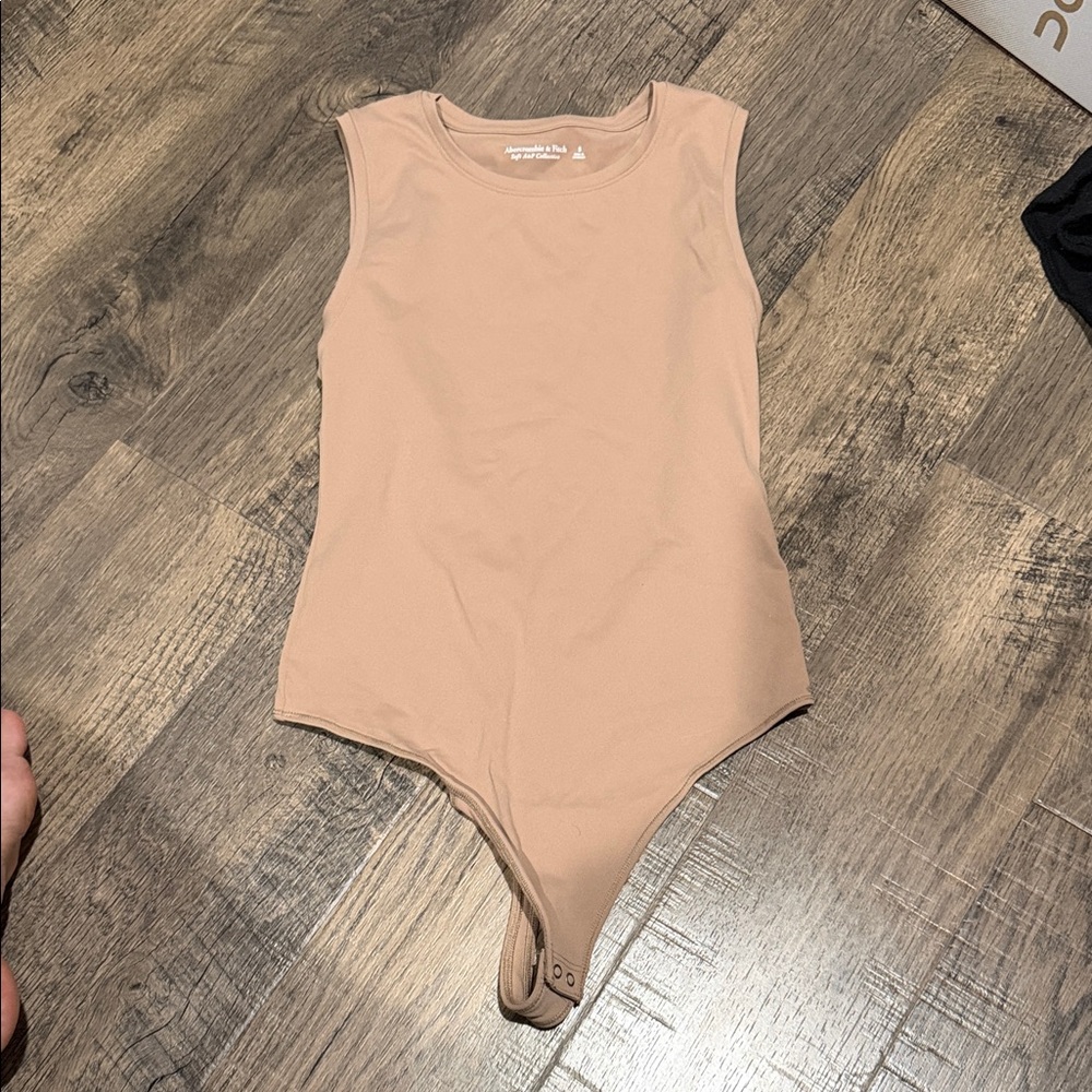 Abercrombie & Fitch Nude/Tan Sleeveless Bodysuit
